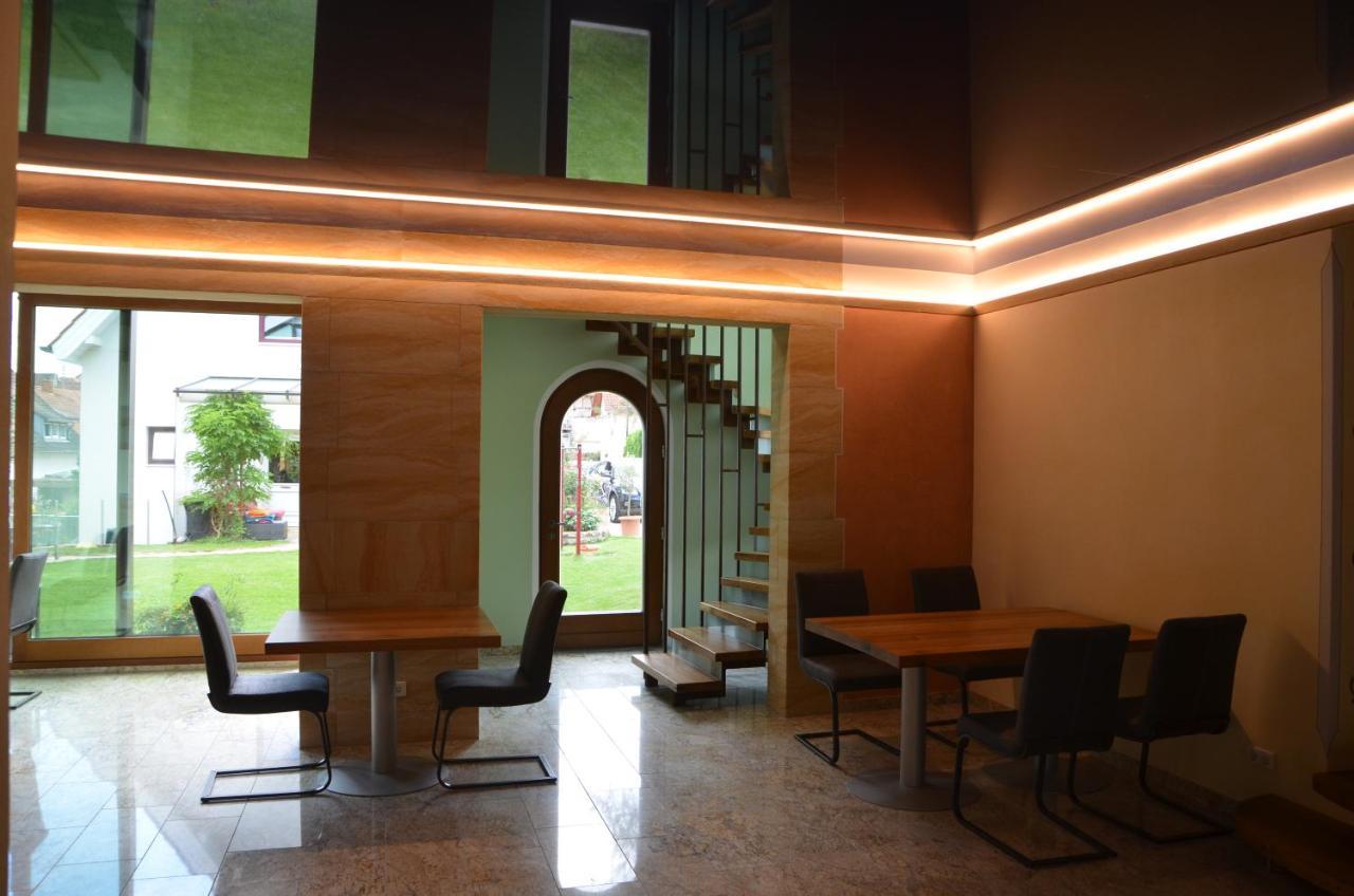 Gaestehaus Alte Glaserei Neustadt an der Weinstrasse Bagian luar foto