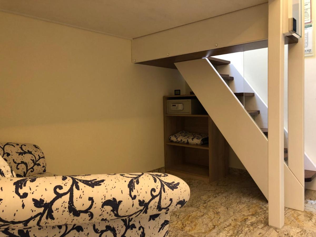 Gaestehaus Alte Glaserei Neustadt an der Weinstrasse Bagian luar foto