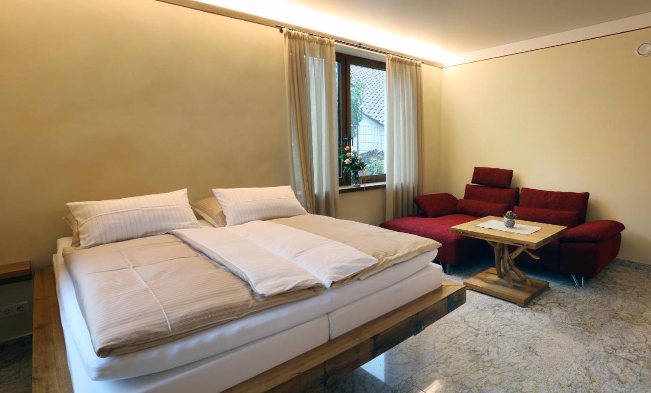 Gaestehaus Alte Glaserei Neustadt an der Weinstrasse Bagian luar foto